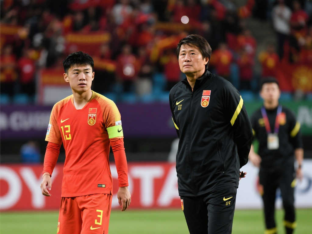 国足FIFA排名跌至十年最低,亚洲杯抽签恐沦为三档球队